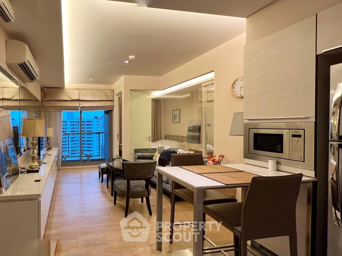 รูป คอนโด 1 ห้องนอน ชั้น 25 H Sukhumvit 43 ใกล้ BTS พร้อมพงษ์ (ID 1286046) - รูปที่ 1/11