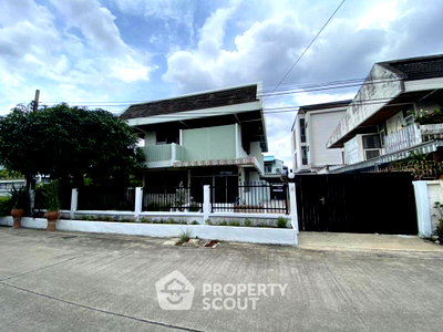 บ้านเดี่ยว ม.ราชภัฏบ้านสมเด็จเจ้าพระยา : บ้านเดี่ยว 4 ห้องนอน ย่านบ้านช่างหล่อ บางกอกน้อย ใกล้ MRT สนามไชย (ID 1347361)