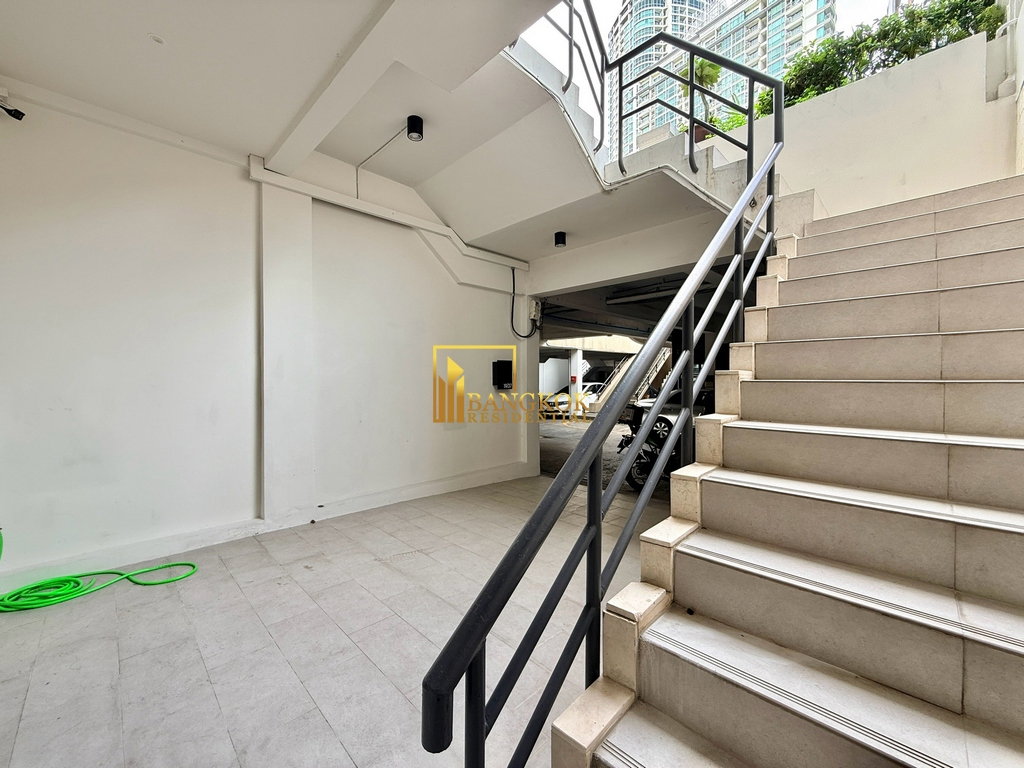 picture Regent 71 Place | Stunning 5 Bed Townhouse in Phra Khanong - BR49093TH - 4/54