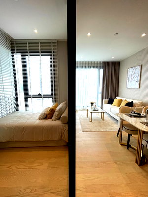 Condos for sale : Ashton Asoke Rama9, fully furnished room, electrical appliances Free common fees for 3 years