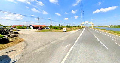 Land for sale Chakri Naruebodindra Medical Institute : Land for sale in Theparak, KM 19, Khlong 5 intersection, Khlong Song Nam Road (below appraised value) (N.2260)