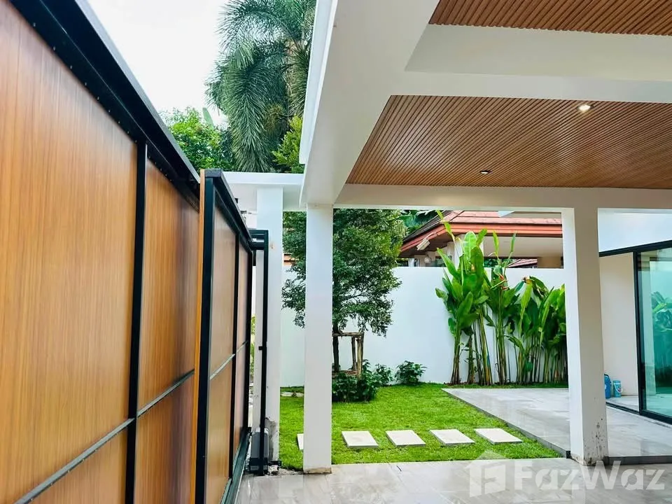 picture 3-Bed House for Sale | Moo Baan Charoen Suk 6654188 - 2/8