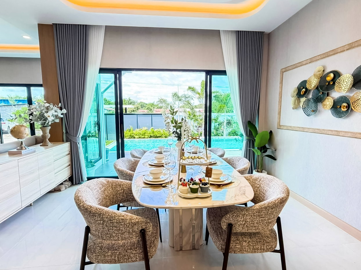 รูป High End 3 Bedroom Pool Villa for Sale Huay Yai Pattaya - รูปที่ 8/22
