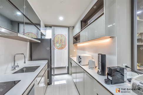 The Room Rama 4 Full-featured common area near MRT Hua Lamphong Station