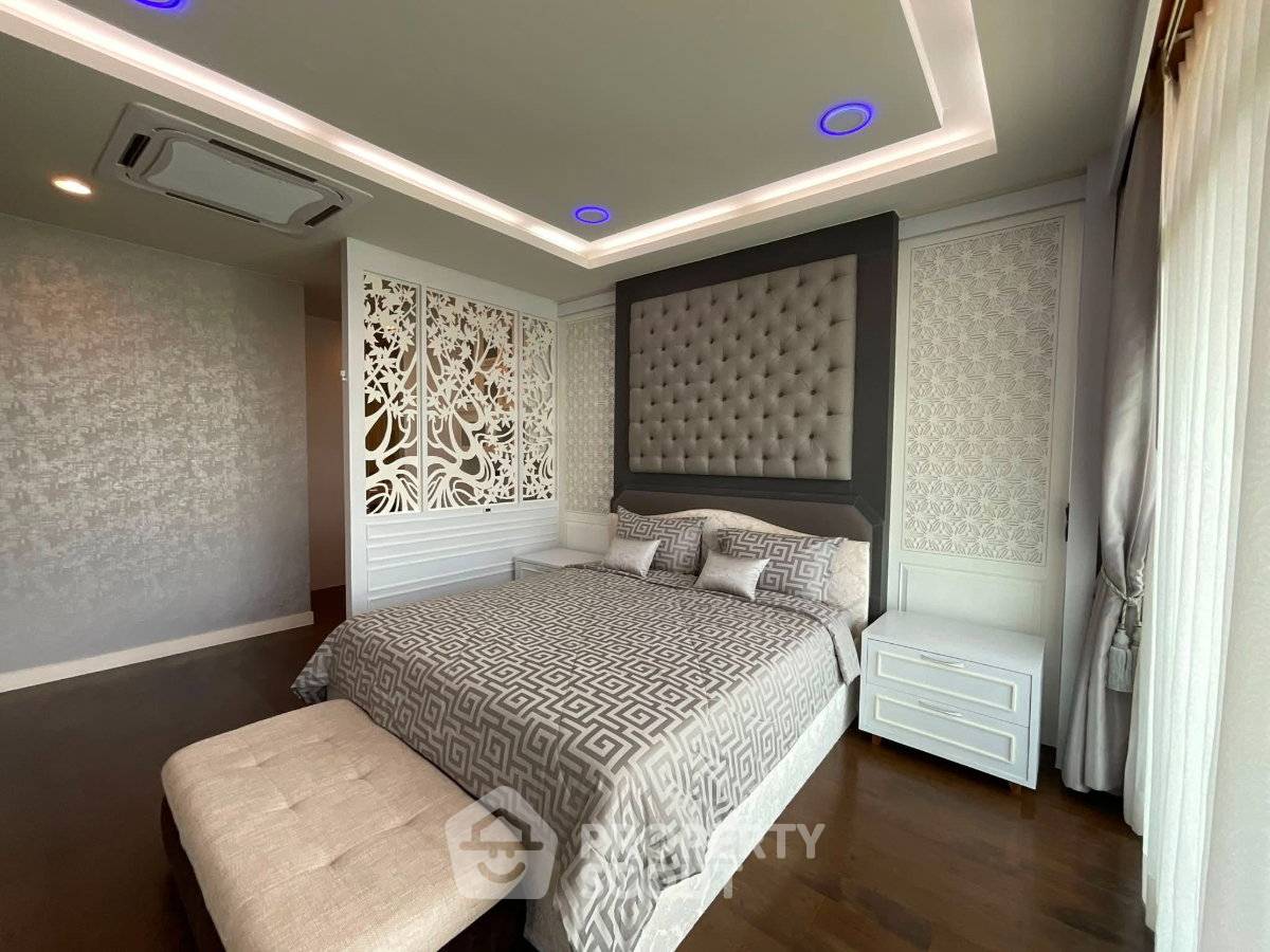 picture 3-BR 260 Sqm House For Rent At Setthasiri Krungthep Kreetha (ID 3162071) - 3/18