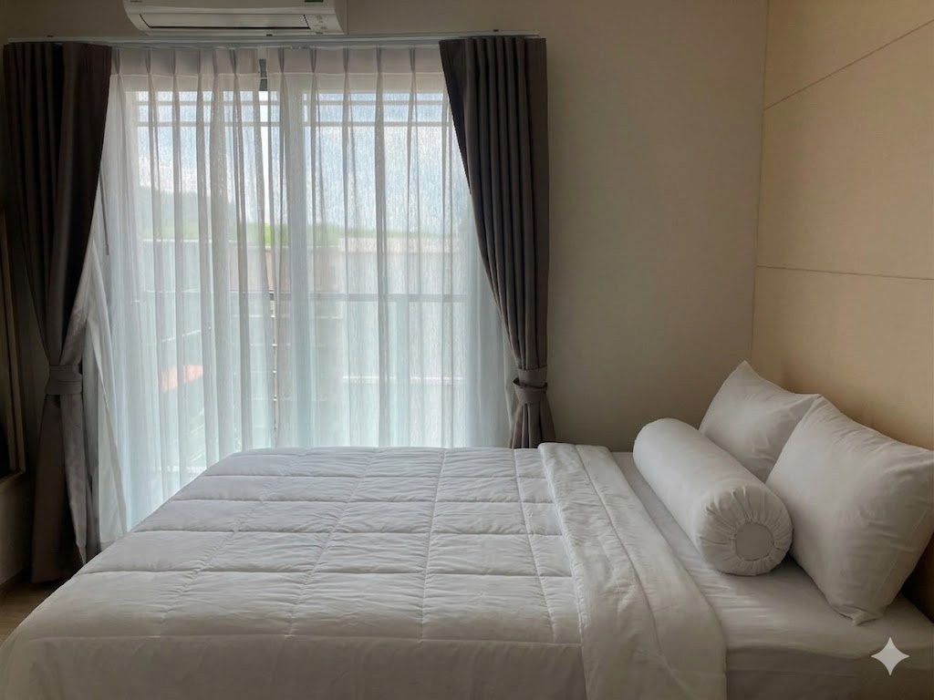 picture 1-Bedroom Foreign Freehold Unit at Phyll Condo, Wichit — Fully Furnished - 1/19