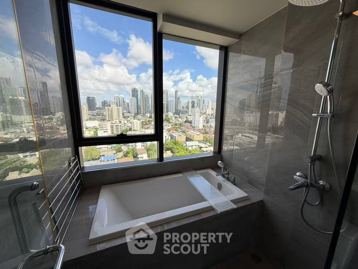 picture 17th-Floor 2-BR At Ideo Q Sukhumvit 36 Near BTS Thong Lor (ID 3164710) - 8/11