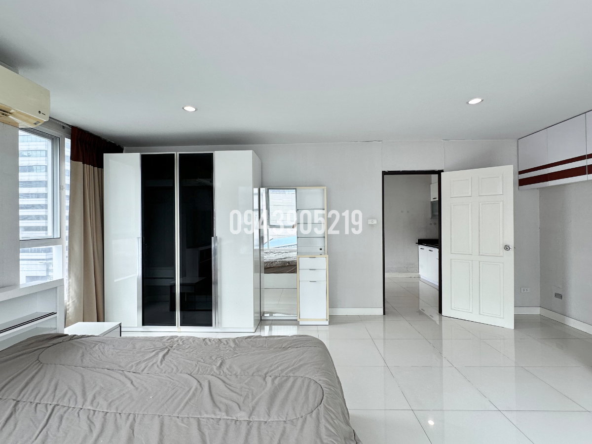 picture Sukhumvit living town asoke ☎️big 1 bed 63 sqm ‼️only 18000/month‼️ NOW AVAILABLE 🔆✅ - 5/13