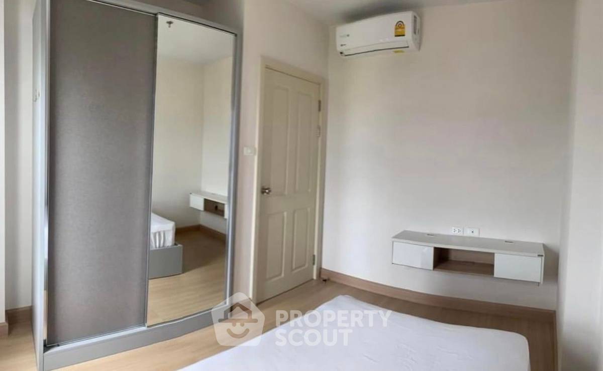 picture 25th-Floor 2-BR Condo At Supalai Veranda Rama 9 (ID 997182) - 3/6