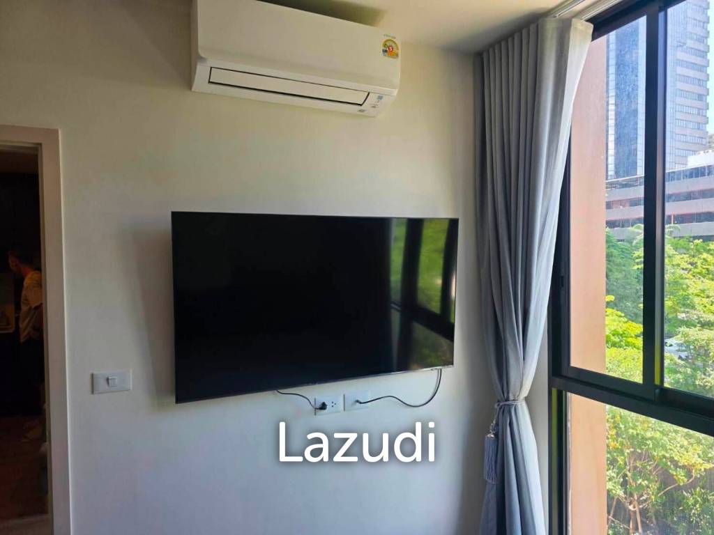 picture 35 sqm 2 Bedroom Condo at Nue District R9 Huai Khwang Bangkok - 2/7