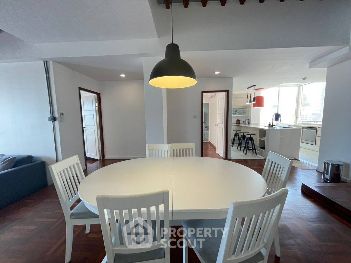 picture Pet-Friendly 3-BR The Heritage Condominium, 200m To BTS Nana (ID 3163216) - 7/27