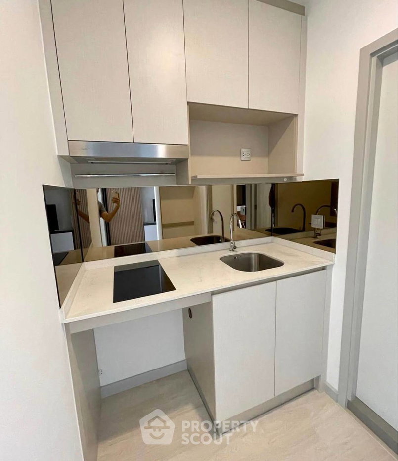 picture 23rd-Floor 1-BR At Knightsbridge Prime Sathorn | BTS Saint Louis (ID 3165043) - 7/11