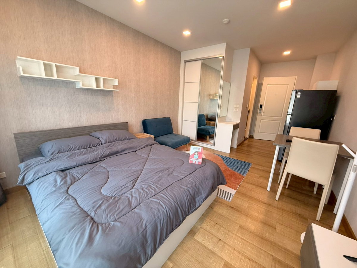 picture 7,500 THB Studio 🚩😍 Madrid Building, 3rd floor, fully furnished, with washing machine. Beautiful room, great value! 🥰💖 - 2/21