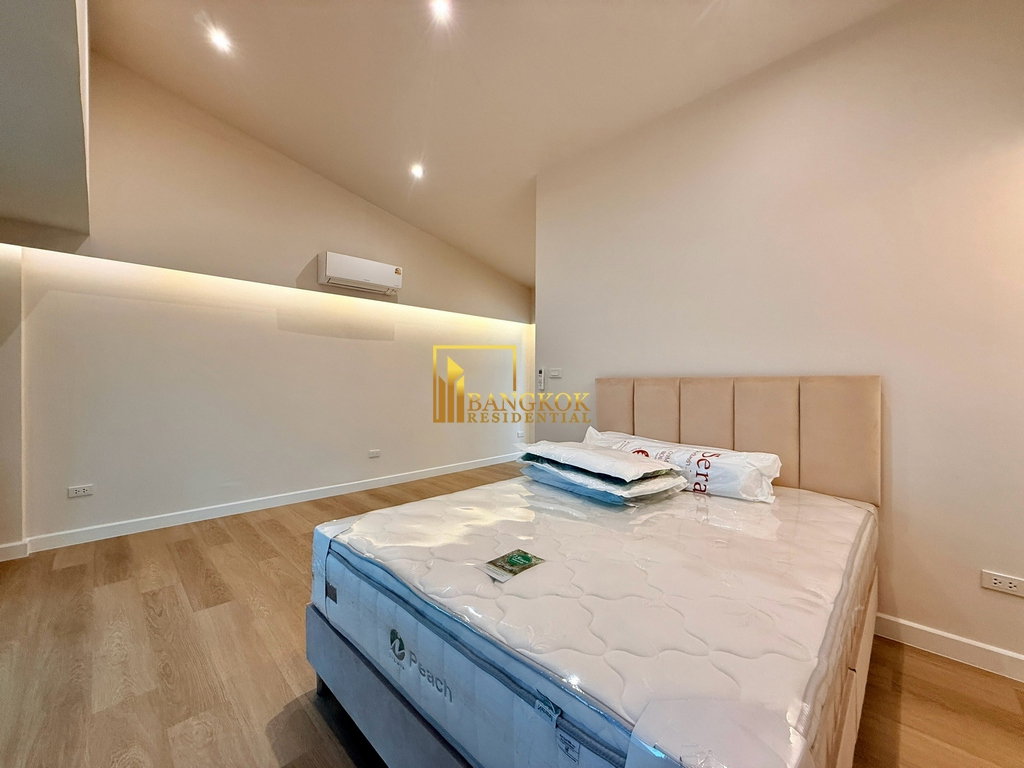 picture Regent 71 Place | Renovated 5 Bed Townhouse in Phra Khanong - BR49084TH - 47/53