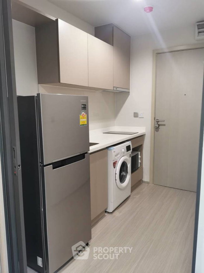 picture 30th-Floor 1-BR Life Ladprao, 90m To BTS Ha Yaek Lat Phrao (ID 402697) - 6/10