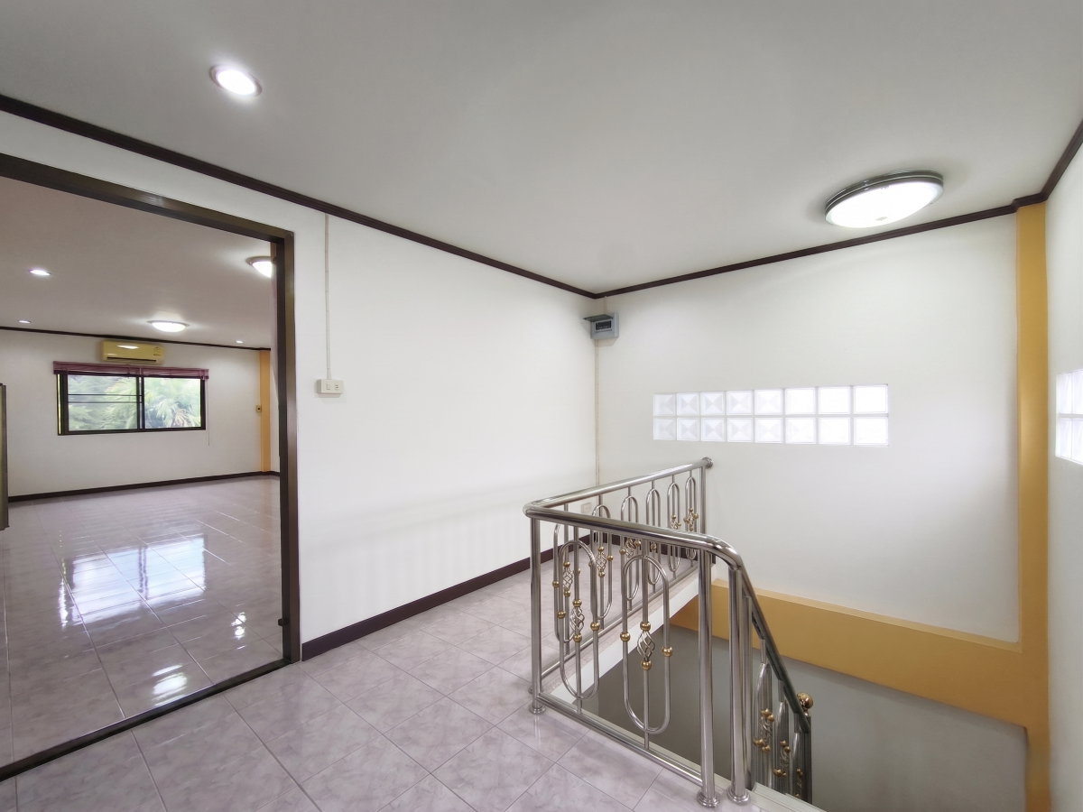 รูป 🔥 สุดคุ้ม! ซื้อบ้าน แถมออฟฟิศ 🔥 🏡 บ้านเดี่ยว พระราม 2 เหลือเพียง 5.99 ล้านบาท - รูปที่ 7/34