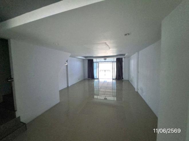 picture TOWN HOUSE 40.9 Sq.w. Si Racha Chonburi for 2.3M - 6/40