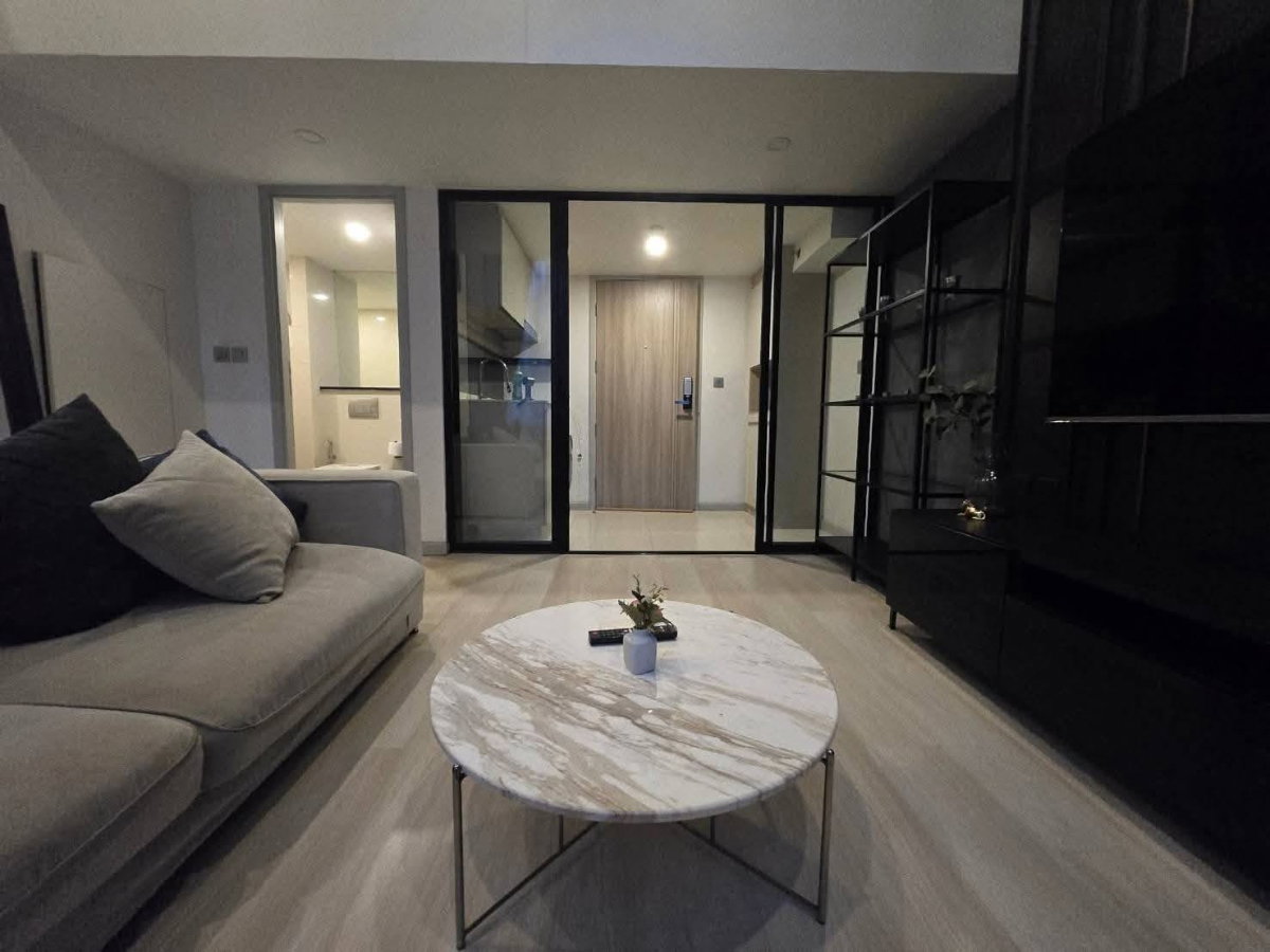 picture For sale KnightsBridge Prime Sathorn Duplex Loft CBD Only THB 5.29M - 5/8