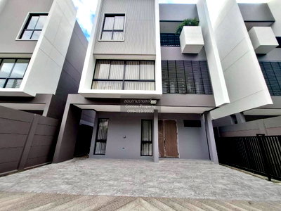 Houses for rent Bangkok : For Rent House , Feel Town Lat Phrao 101 , MRT-Ladprao 101 , Khlong Chao Khun Sing , Wang Thong Lang , Bangkok , CX-167233 ✅ Live chat with us ADD LINE @connexproperty ✅