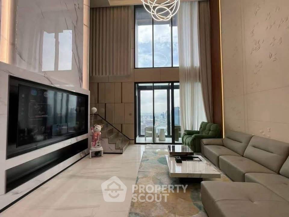 รูป ชั้น 53 คอนโด 4 ห้องนอน 240 ตร.ม. Supalai Icon Sathon ใกล้ MRT สีลม (ID 3162863) - รูปที่ 1/20