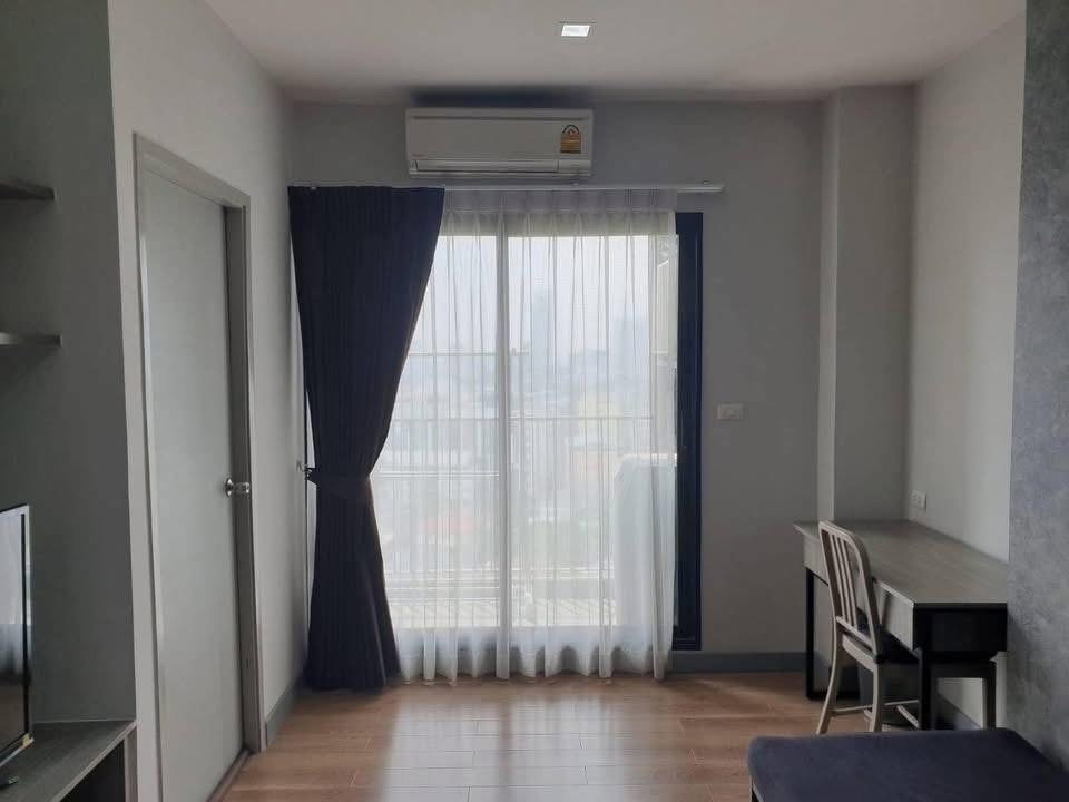picture Condo 100 m from MRT Ladprao 🥰✨ 15,000 THB Chapter One Ladprao 24 contact Line: katk03 - 4/10