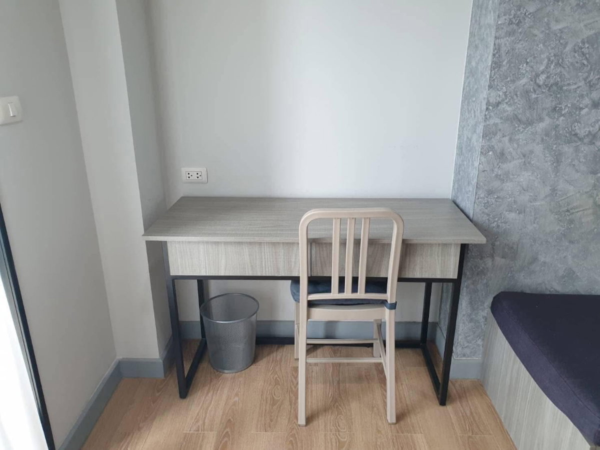 picture Condo 100 m from MRT Ladprao 🥰✨ 15,000 THB Chapter One Ladprao 24 contact Line: katk03 - 8/10