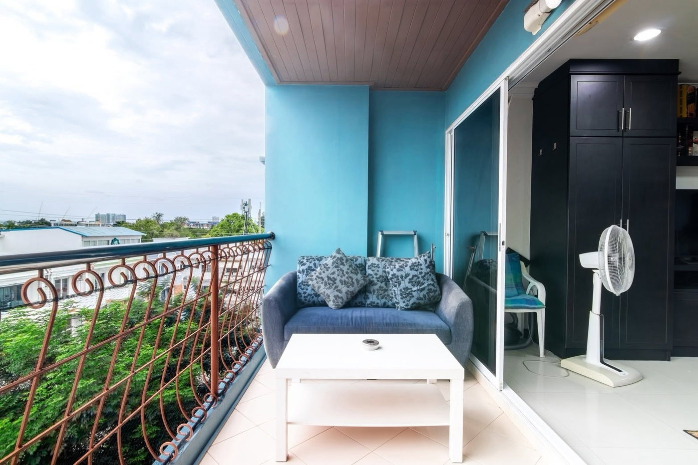 picture Studio Condo for Sale Platinum Suites Condominiums Jomtien - 12/13