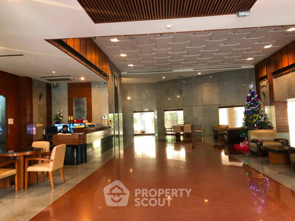 picture 1-BR Baan Nonsi Condo For Sale On Thanon Chan, 49 Sqm (ID 637395) - 32/35