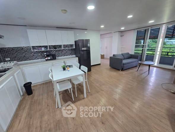 picture 3-BR Condo At Charoennakorn River Place, Thon Buri (ID 3163080) - 1/12