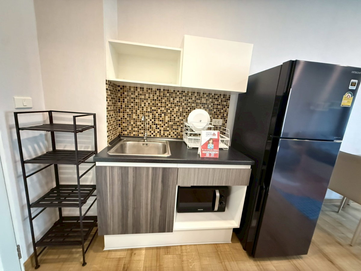 picture 7,500 THB Studio 🚩😍 Madrid Building, 3rd floor, fully furnished, with washing machine. Beautiful room, great value! 🥰💖 - 11/21