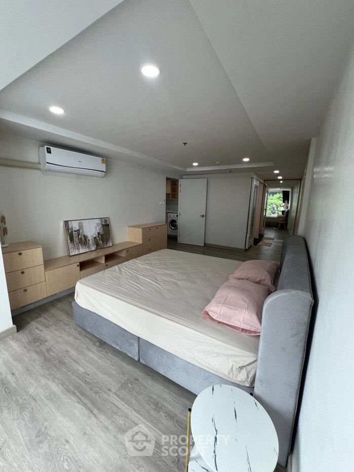 picture 2-BR Condo 200m To BTS Nana At The Trendy Condominium (ID 1579900) - 5/14