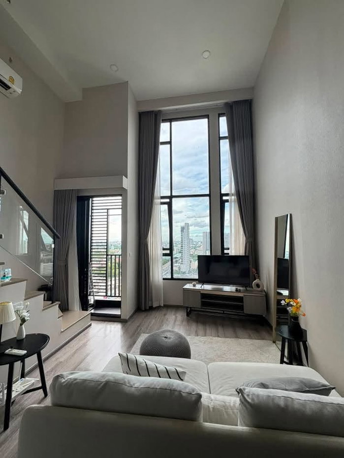 รูป 🔥 ปล่อยเช่าด่วน! คอนโด ✨ Knightsbridge Kaset Society ✨DUPLEX ติด BTS เสนานิคม ใกล้ ม.เกษตร แค่นิดเดียว! 🧳🎓สนใจแอดไลน์ไอดี @480kttgd - รูปที่ 1/10