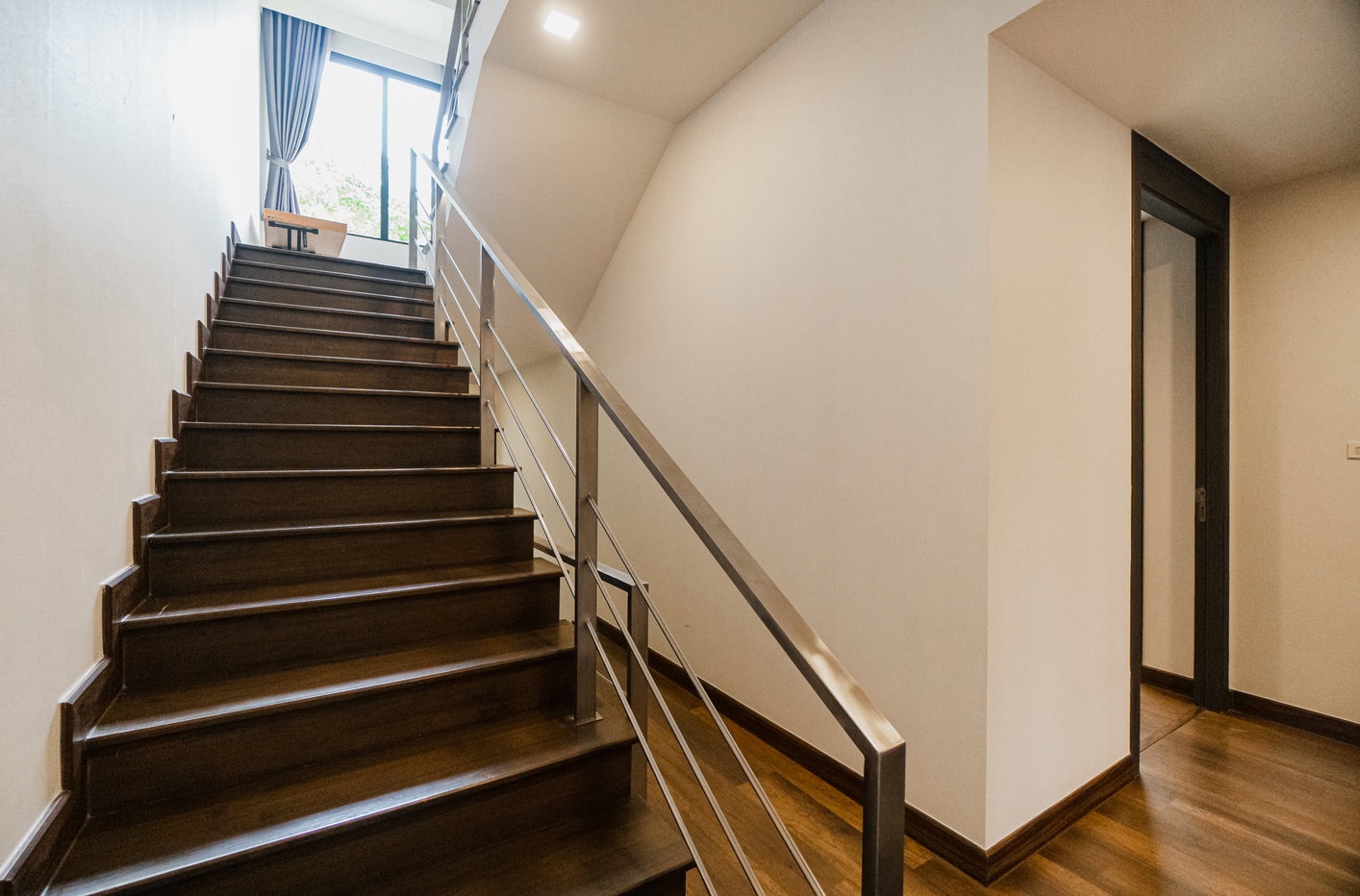 picture The Park Lane Sukhumvit 105 4 bedrooms, for sale - 32/32