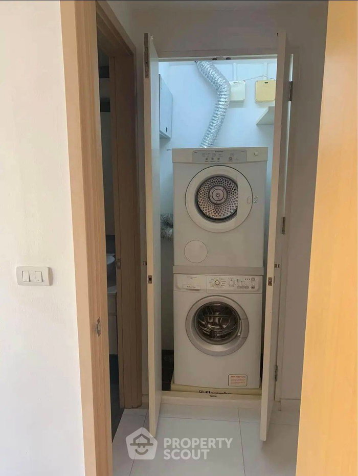 รูป คอนโด 3 ห้องนอน ให้เช่า Siri On 8 Sukhumvit 8 ใกล้ BTS Nana (ID 3164191) - รูปที่ 10/10