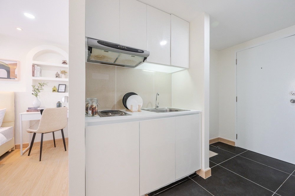 รูป 🏡 ขาย Family Park Condo ลาดพร้าว 48 ห้องรีโนเวทใหม่ พร้อมเข้าอยู่ ทำเลดี เดินทางสะดวก ✨ - รูปที่ 11/28