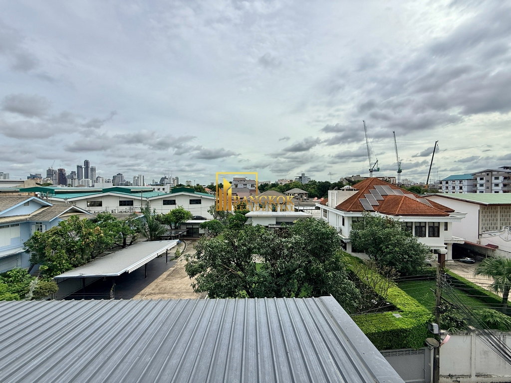 picture Regent 71 Place | Renovated 5 Bed Townhouse in Phra Khanong - BR49084TH - 39/53