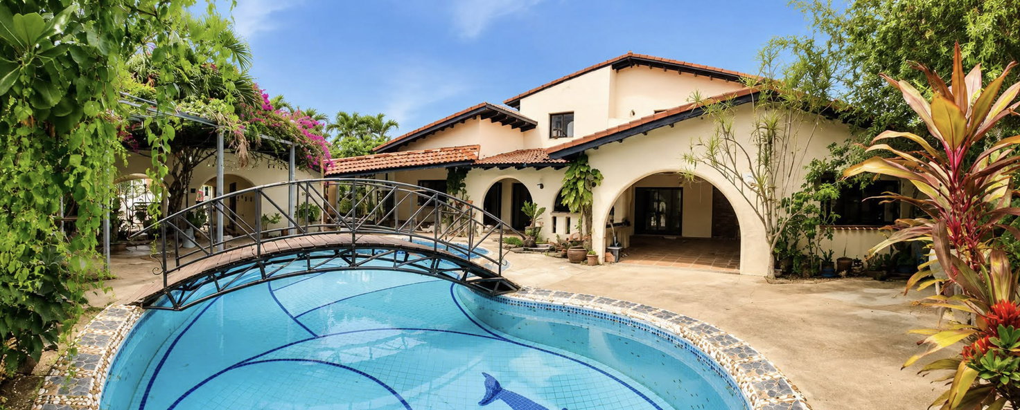 รูป 6 Bedroom Pool Villa for Sale Near Mabprachan Lake Pattaya - รูปที่ 23/23