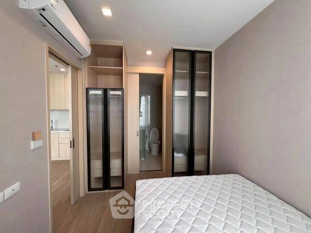 picture 25th-Floor 2-BR Condo At Noble State 39 Near BTS Phrom Phong (ID 3164641) - 9/12