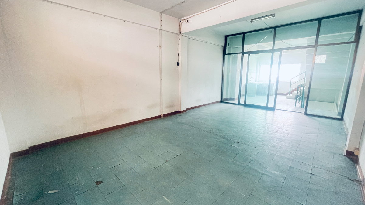 picture 5-Story Office + Staff Accommodation in Pinklao-Taling Chan Area - Only 15,000 THB/month - 21/38
