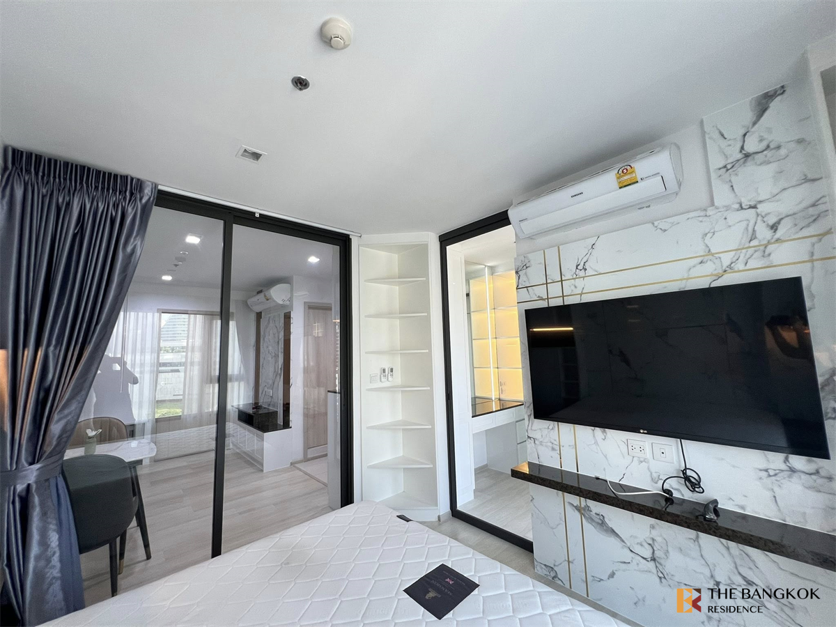 picture Life One Wireless Move-in Ready, Just Bring Your Stuff - 2/10