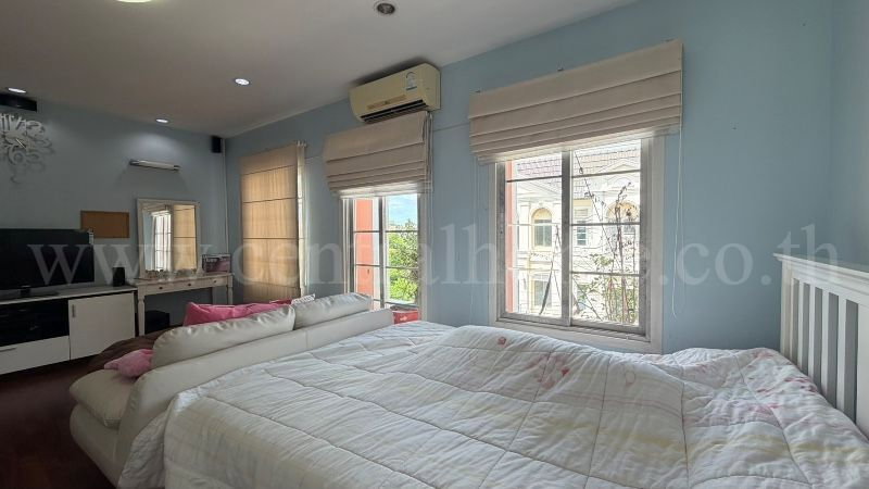 รูป ทาวน์โฮม 3 ชั้น เออร์เบิน สาทร หลังริม ติดถนนราชพฤกษ์ - รูปที่ 21/29