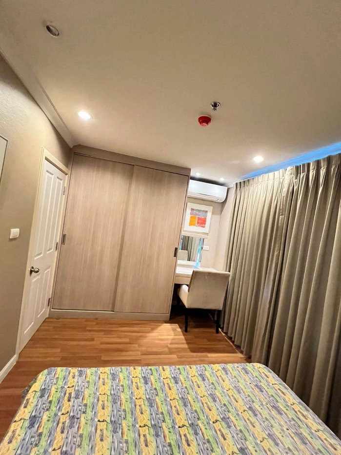 รูป Lumpini Place พระราม 9–รัชดา | ห้องมุม 46.56 ตร.ม. ชั้น 20 | เฟอร์ Built-in พร้อมอยู่ | 20,000 บาท/เดือน - รูปที่ 2/9
