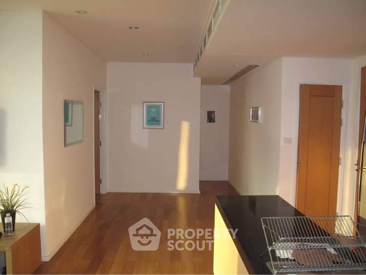 picture 16th-Floor 3-BR At Wind Sukhumvit 23 Near BTS Asoke (ID 648685) - 7/12