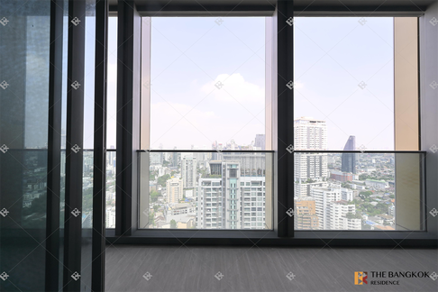 ดิ เอสเทลล์ พร้อมพงษ์ ใกล้ BTS สถานีพร้อมพงษ์ ยูนิต Luxury หรูหราแบบไม่ต้องรอ