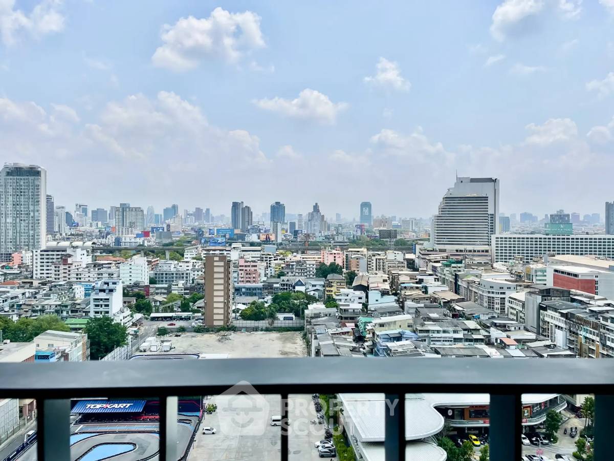 รูป คอนโด 1 ห้องนอน ชั้น 19 ที่ Q Chid Lom - Phetchaburi ใกล้ BTS ชิดลม (ID 3161597) - รูปที่ 22/23