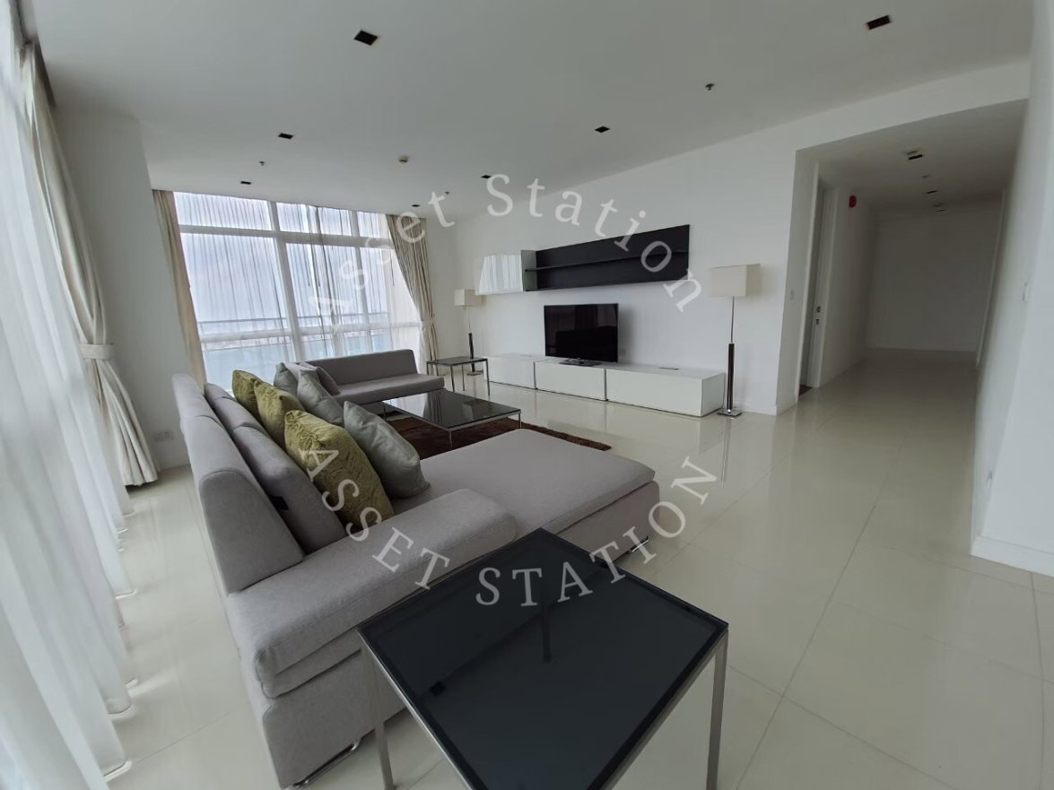 picture Athenee Residence 🚅 Near BTS Phloen Chit and Central Embassy. - 6/15