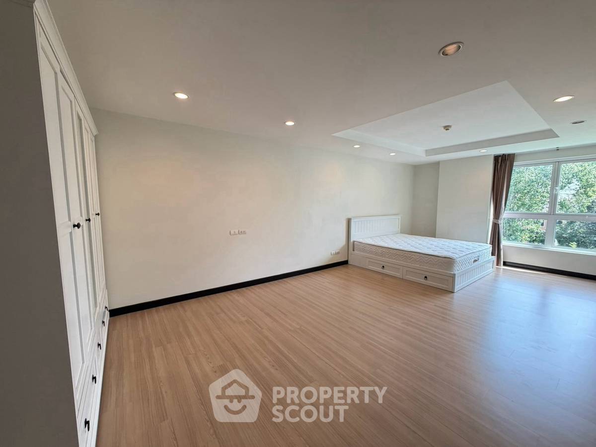 picture 3-BR 192 Sqm Avenue 61 Condominium Near BTS Thong Lor (ID 3162872) - 19/19