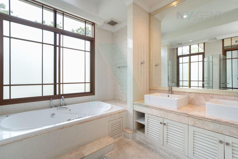 picture ð For Rent 2-story House BAAN SANSIRI SUKHUMVIT 67 4 bedroom 5 bathroom - 7/8