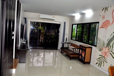 Houses for rent CGH Hospital Sai Mai : Single house to let , 5 bedrooms, 4 bathrooms, ready to move in, suitable for a family/office.