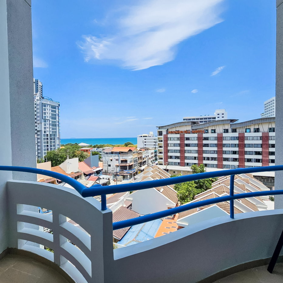 picture Studio Condo for Rent The Peak Towers Pratumnak Pattaya - 9/9